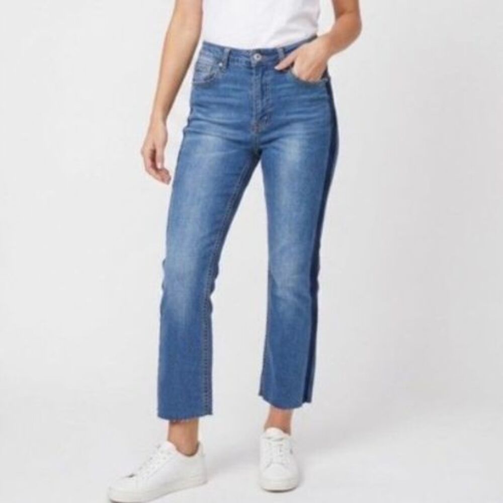 UMGEE Jeans Co. Women's Blue Denim Side Stripe Mid-Rise Crop Jeans Size 30